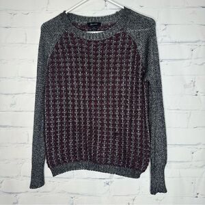 Zaria‎ small sweater